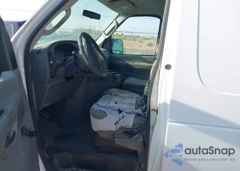 2006 Ford E-150 Commercial/Recreational z USA, uszkodzony, nr VIN 1FTRE14W56HB22232